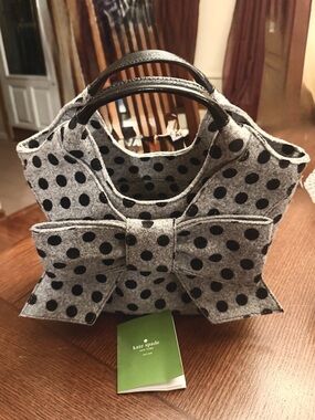 ❤️ Kate Spade gray polka dot wool / felt  satchel purse 👜